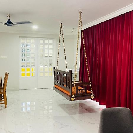 Rajamandiram 3Bhk Ac Apartment In Trivandrum Central Thiruvananthapuram Ngoại thất bức ảnh