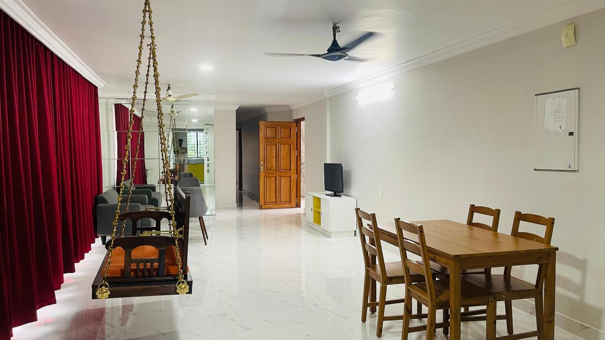 Rajamandiram 3Bhk Ac Apartment In Trivandrum Central Thiruvananthapuram Ngoại thất bức ảnh