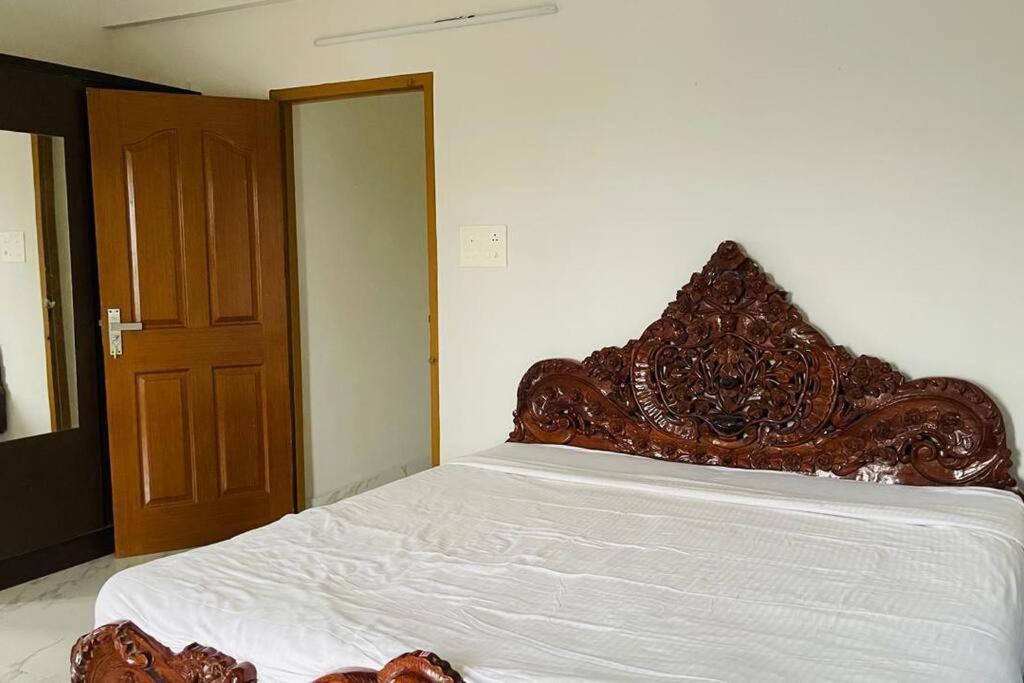 Rajamandiram 3Bhk Ac Apartment In Trivandrum Central Thiruvananthapuram Ngoại thất bức ảnh