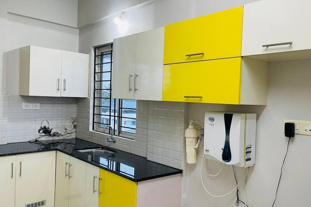Rajamandiram 3Bhk Ac Apartment In Trivandrum Central Thiruvananthapuram Ngoại thất bức ảnh