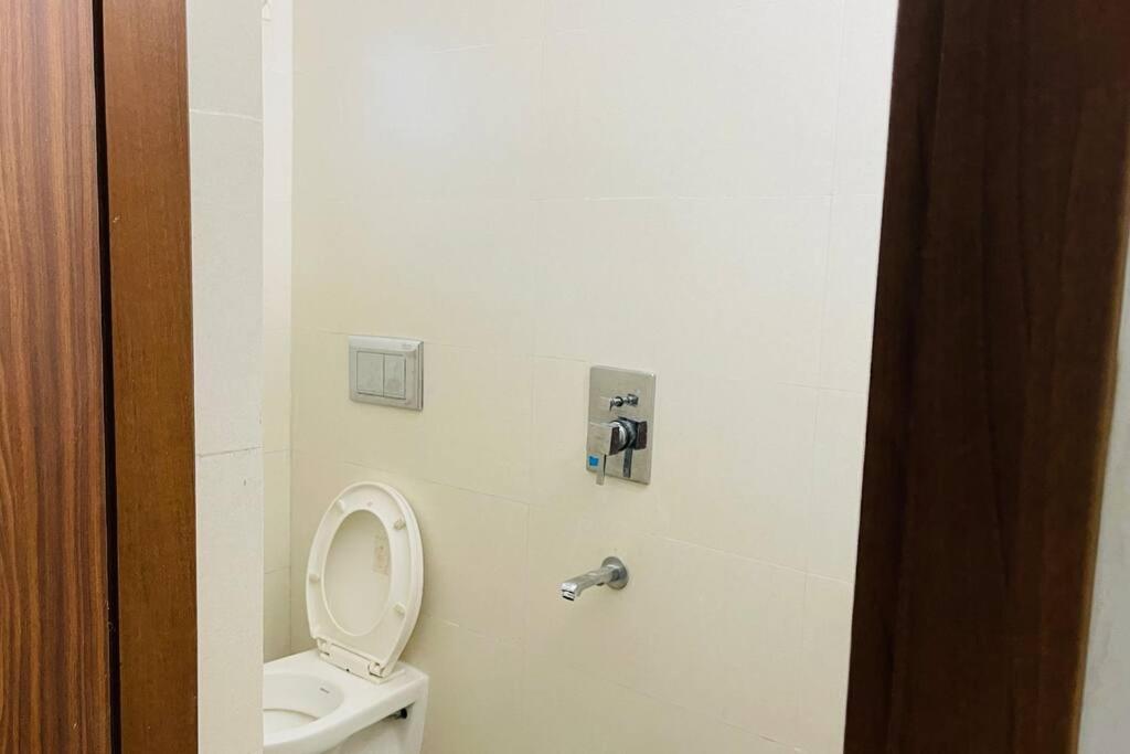 Rajamandiram 3Bhk Ac Apartment In Trivandrum Central Thiruvananthapuram Ngoại thất bức ảnh